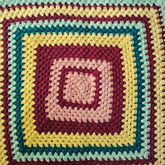 CROCHET Afghan Blanket Large Granny Square Multicolor 30" x 30" Square GIFT - Picture 4 of 6